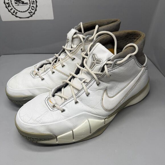 Disney Christmas 2025 Lil Rin Rin Plush Badge Red New